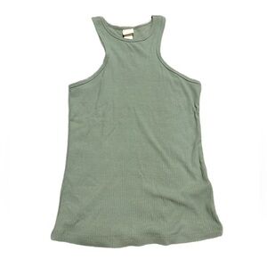 Cute light weight tank top. In great used condition.